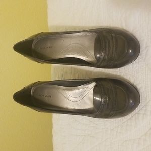 Tahari grey pumps -size 8